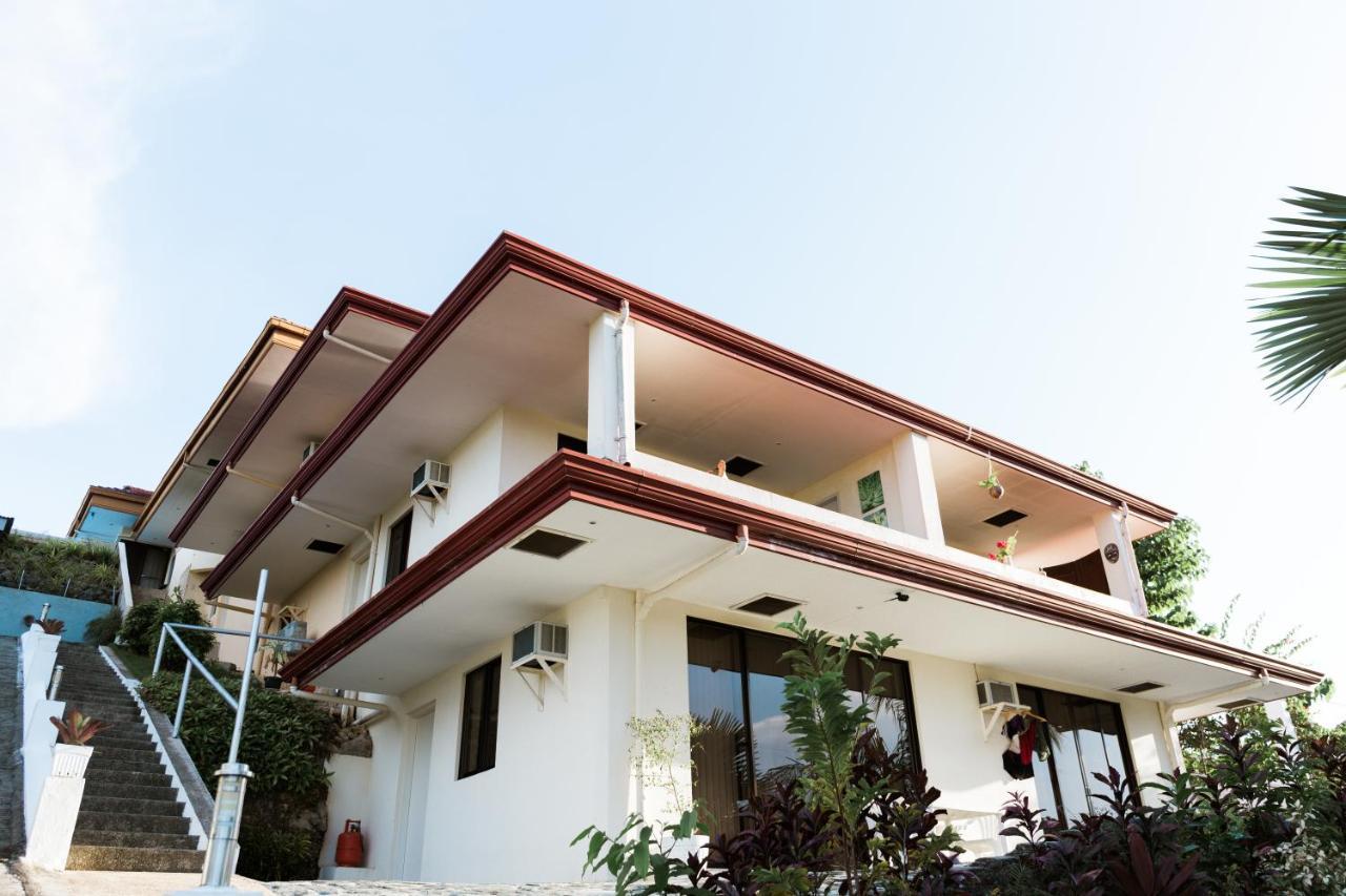 Seaview Hills Luxury Apartments & Rooms Dauis Εξωτερικό φωτογραφία