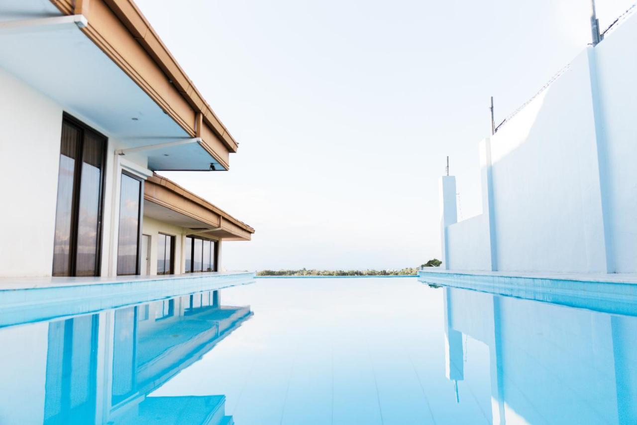 Seaview Hills Luxury Apartments & Rooms Dauis Εξωτερικό φωτογραφία
