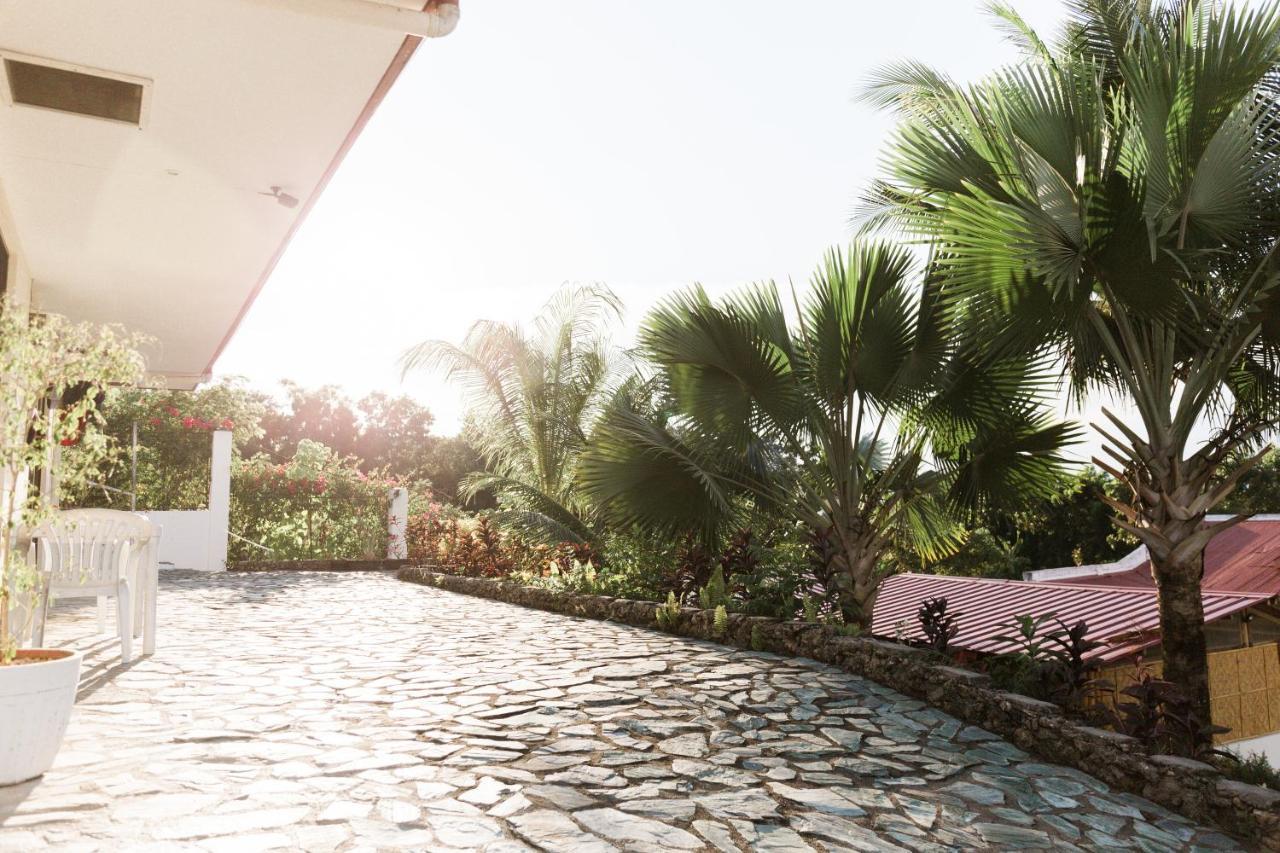 Seaview Hills Luxury Apartments & Rooms Dauis Εξωτερικό φωτογραφία