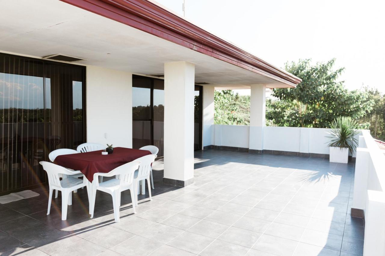 Seaview Hills Luxury Apartments & Rooms Dauis Εξωτερικό φωτογραφία